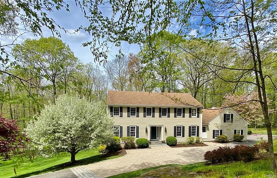 36 Hilltop Road, Waccabuc, NY 10597 Zillow