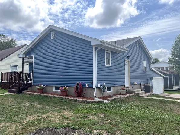 1400 2nd Ave N, Estherville, IA 51334