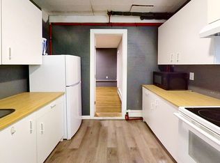 720 W 54th Ave, Vancouver, BC V6P 1M4