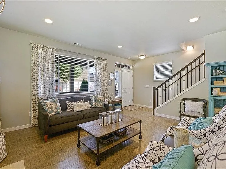 Living Room 3