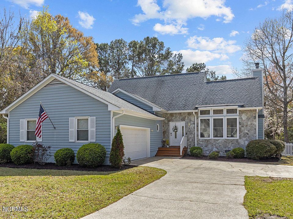 1st image of 205 Westchester Drive