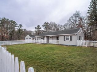 72 Charlton St, Oxford, MA 01540