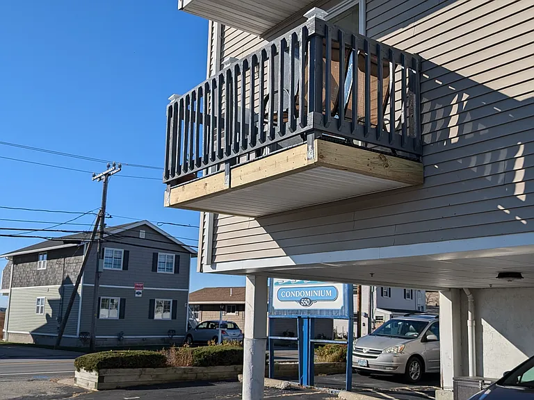 Winnacunnet Rd — Photo 20