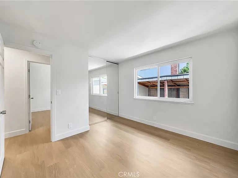 3482 Almond St — Photo 28