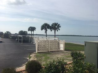 9 Haig Pl APT 101, Dunedin, FL 34698