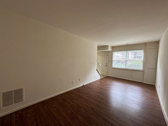 5th image of 9613 Hagel Cir Suite B