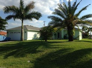 1932 SW 37th Ter, Cape Coral, FL 33914