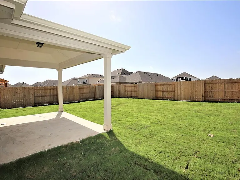 635 Pheasant Hill Ln — Photo 27