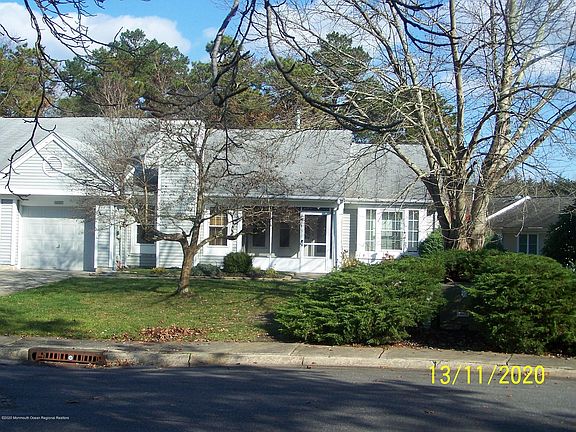 3rd image of 1026B Thornbury Ln