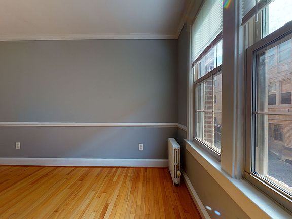 5th image of 3026 Wisconsin Ave NW APT 108