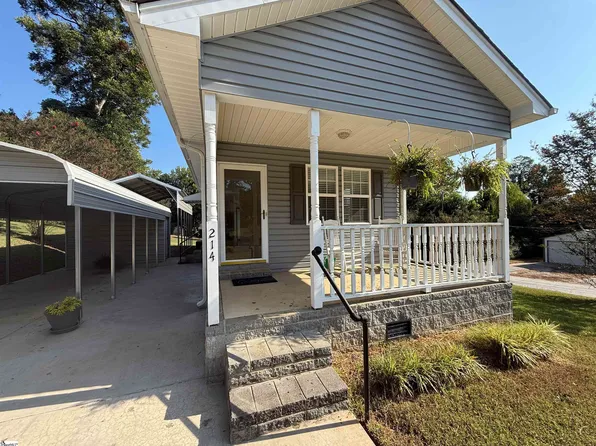 214 Jones St, Laurens, SC 29360