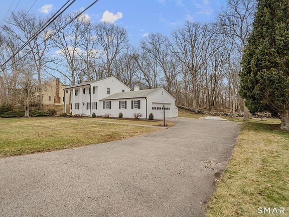 3rd image of 87 Colony Road