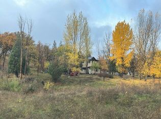 2300 Colestine Rd, Ashland, OR 97520