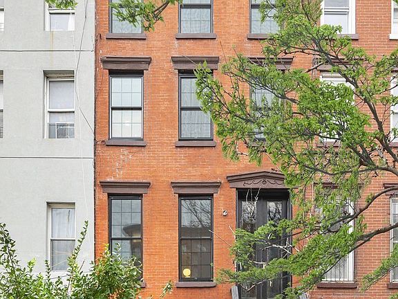 2nd image of 1096 Bushwick Ave #2