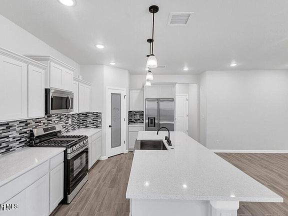 3rd image of 7785 Enchanted Nest Ln