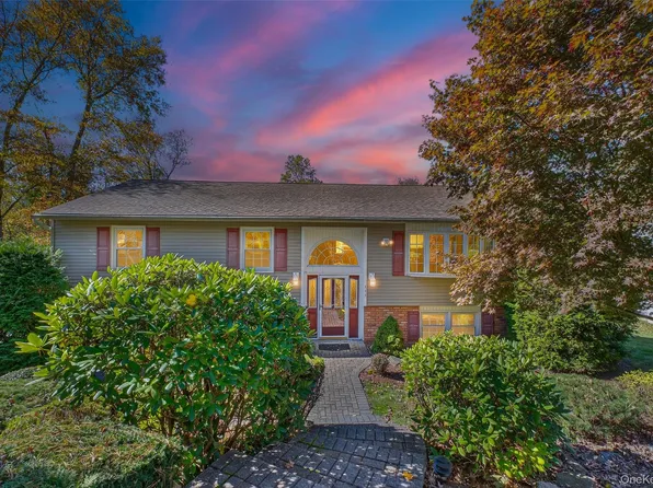 111 Red Mills Road, Mahopac, NY 10541