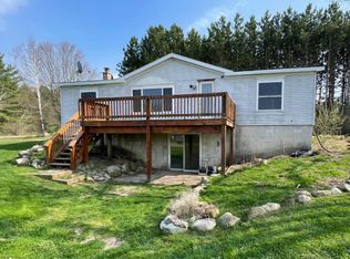 170 Meceola Rd, Lake, MI 48632