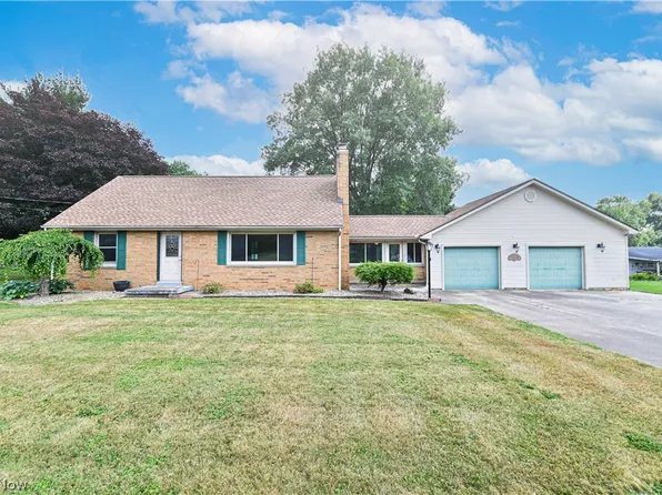 13870 Easton St NE, Alliance, OH 44601