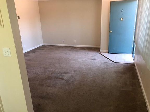 4th image of 1641 Merrill Dr #A