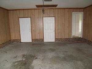 2nd image of 215 Wendemere Dr