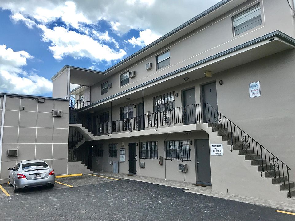 1st image of 180 NE 71st St APT 3