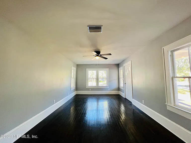 1648 Euclid St — Photo 6