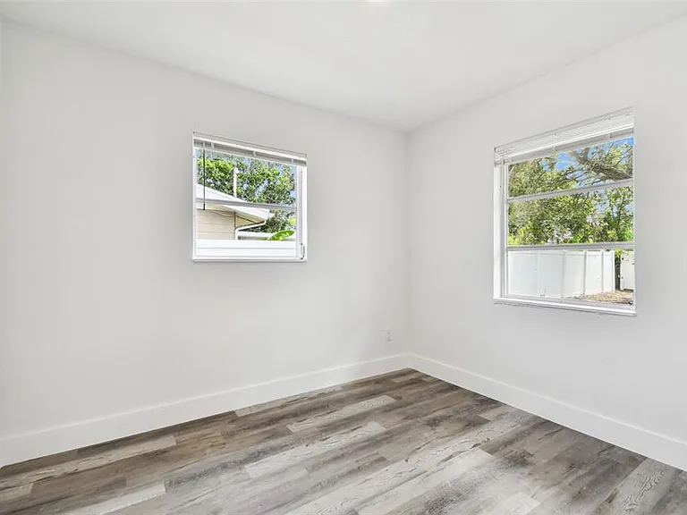 4461 Shore Acres Blvd NE — Photo 15