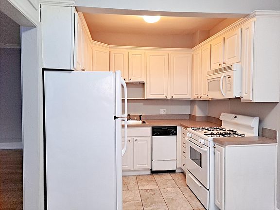 5th image of 9823 Lake Ave #79vmvvc5t