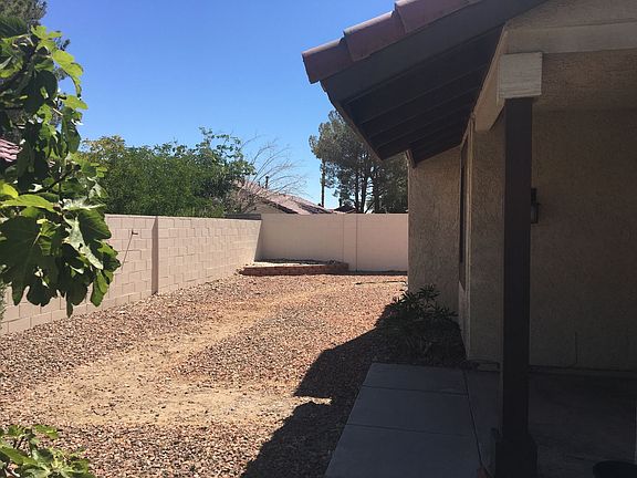 5th image of 3966 Avocado Dr