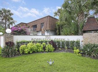 950 S Kanner Hwy APT E2, Stuart, FL 34994