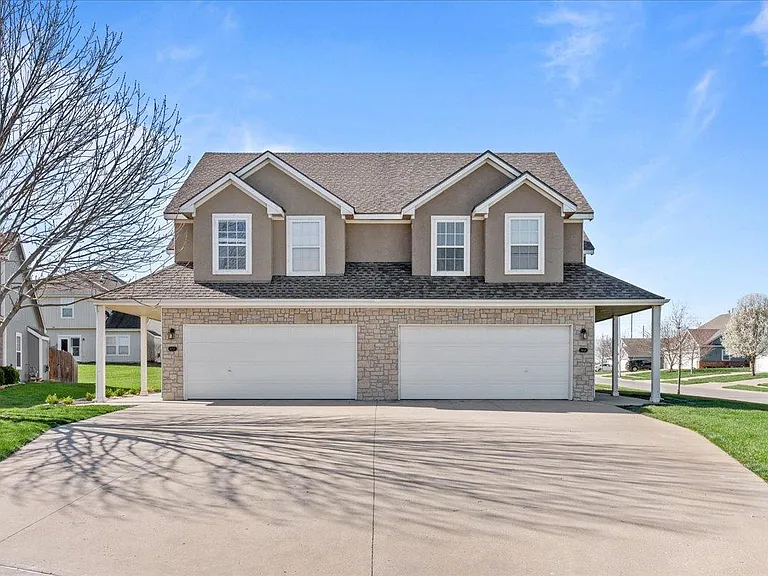 461 Dogwood Ct — Photo 29