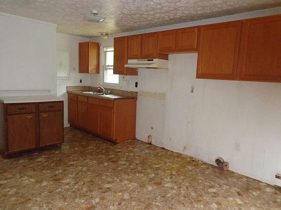 5th image of 1135 Hawthorne Ave