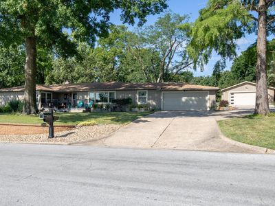 1915 Morningside Dr, Emporia, KS, 66801