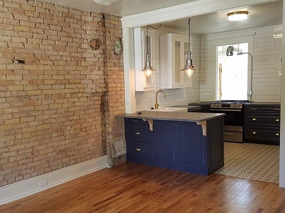 2nd image of 365 N Quince St #B