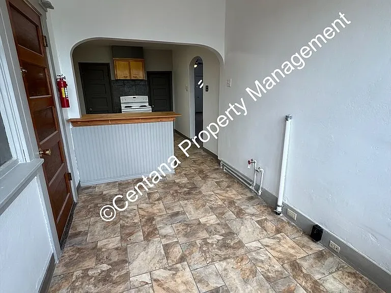 1528 A St — Photo 14