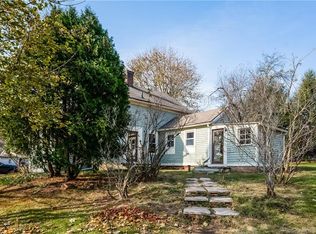 3 Jefferson St, Manchester, CT 06042