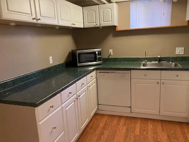 Kitchen - NW