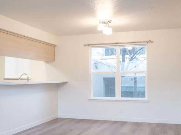 1225 N McCarran Blvd APT 3, Reno, NV 89512