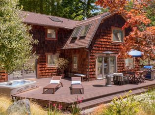 28581 Navarro Ridge Rd, Albion, CA 95410