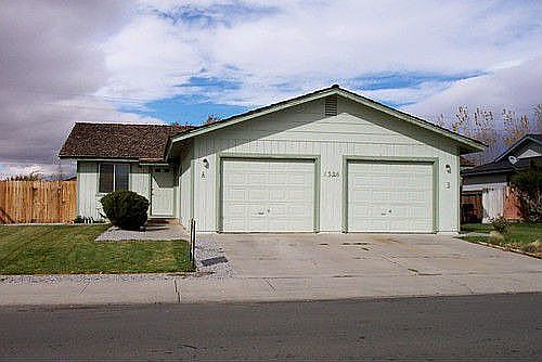 1-car garage per side.  Great investment opportunity. 