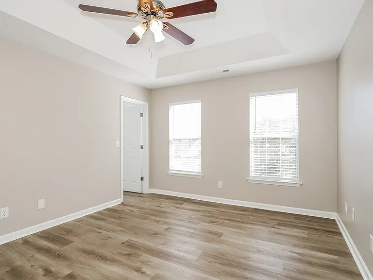 6104 Brick Landing Dr — Photo 12