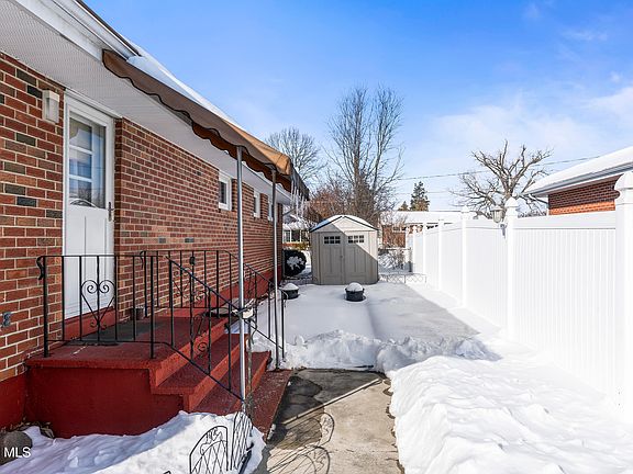 5th image of 4 Bechard Lane