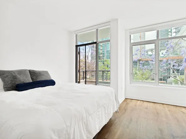 425 W Beech St Unit 303, San Diego, CA 92101