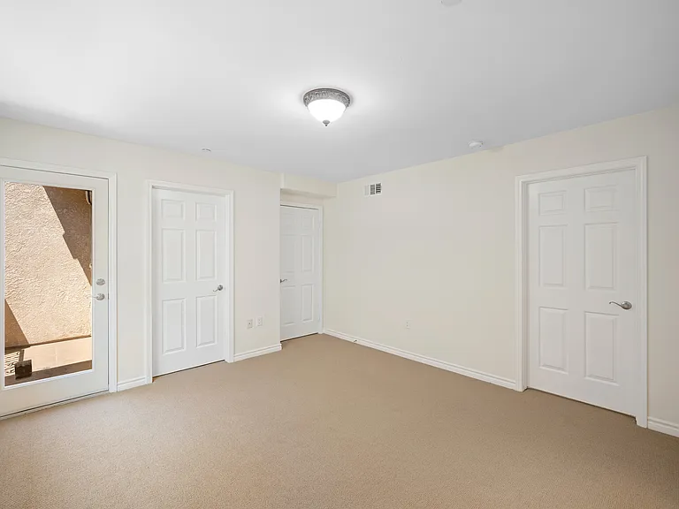 345 W Loraine St #3 — Photo 16