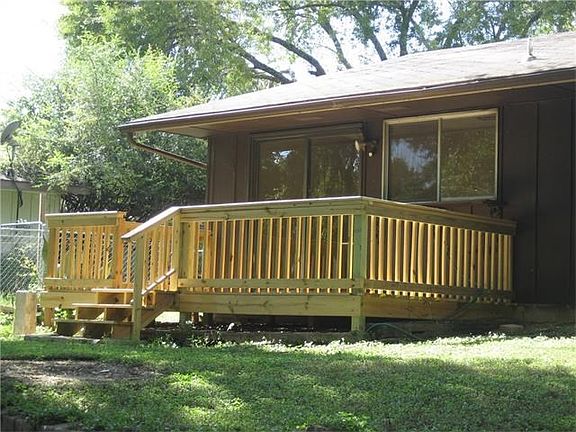 2nd image of 2525 Bitter Creek Dr