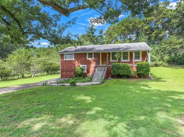 1754 Fairview Cir, Austell, GA 30106