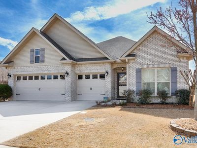 2941 Pasture View Ln SE, Owens Cross Roads, AL, 35763