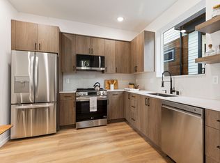10338 Wallingford Ave N #E, Seattle, WA 98133