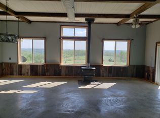 408 Lois Ln, Harpers Ferry, IA 52146