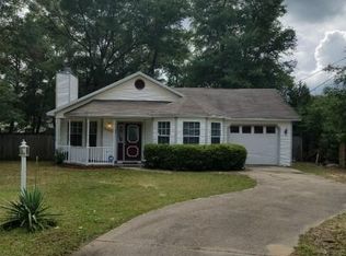 5901 Savannah Dr, Milton, FL 32570